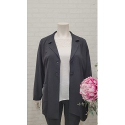 chaqueta fluida negra