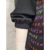 blusa letras multicolores