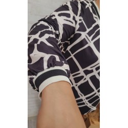 Camiseta Estefanía negra